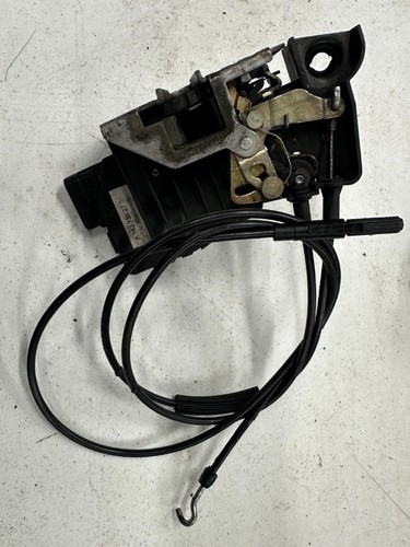 98-05 Mercedes ML320 M-Class W163 Left Rear Door Lock Actuator 1637302335 OEM