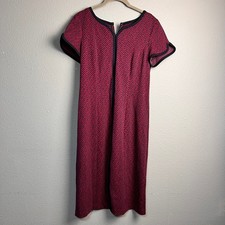Talbots Red Navy Blue Textured Knit Sheath Dress Short Sleeve Split Neck Size 4