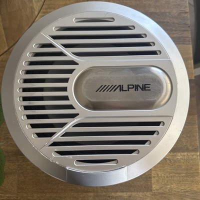 Alpine SWR-M100W Marine Subwoofer See Photos