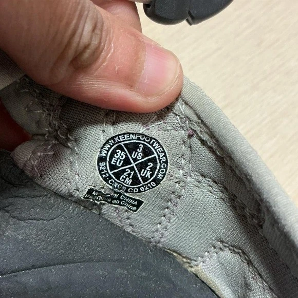 KEEN Waterproof Sandals Purple Sport Hiking Shoes - Image 4 of 4