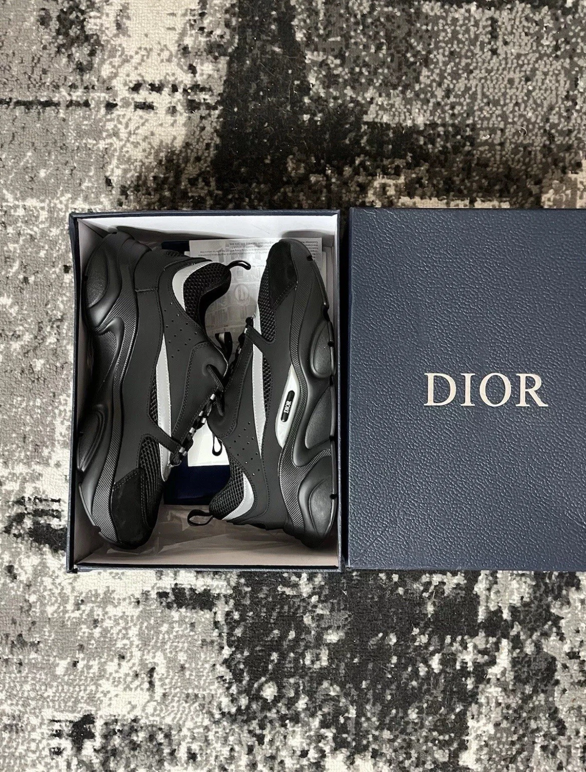 Dior B22 Black