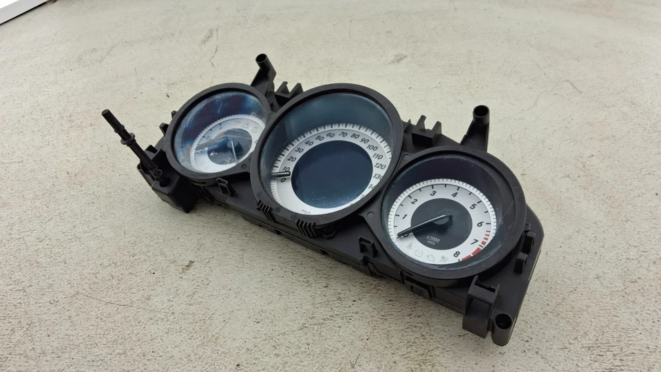 Cuadro de instrumentos velocímetro Mercedes C250 C300 2012-2014 OEM Foto 3 de 4