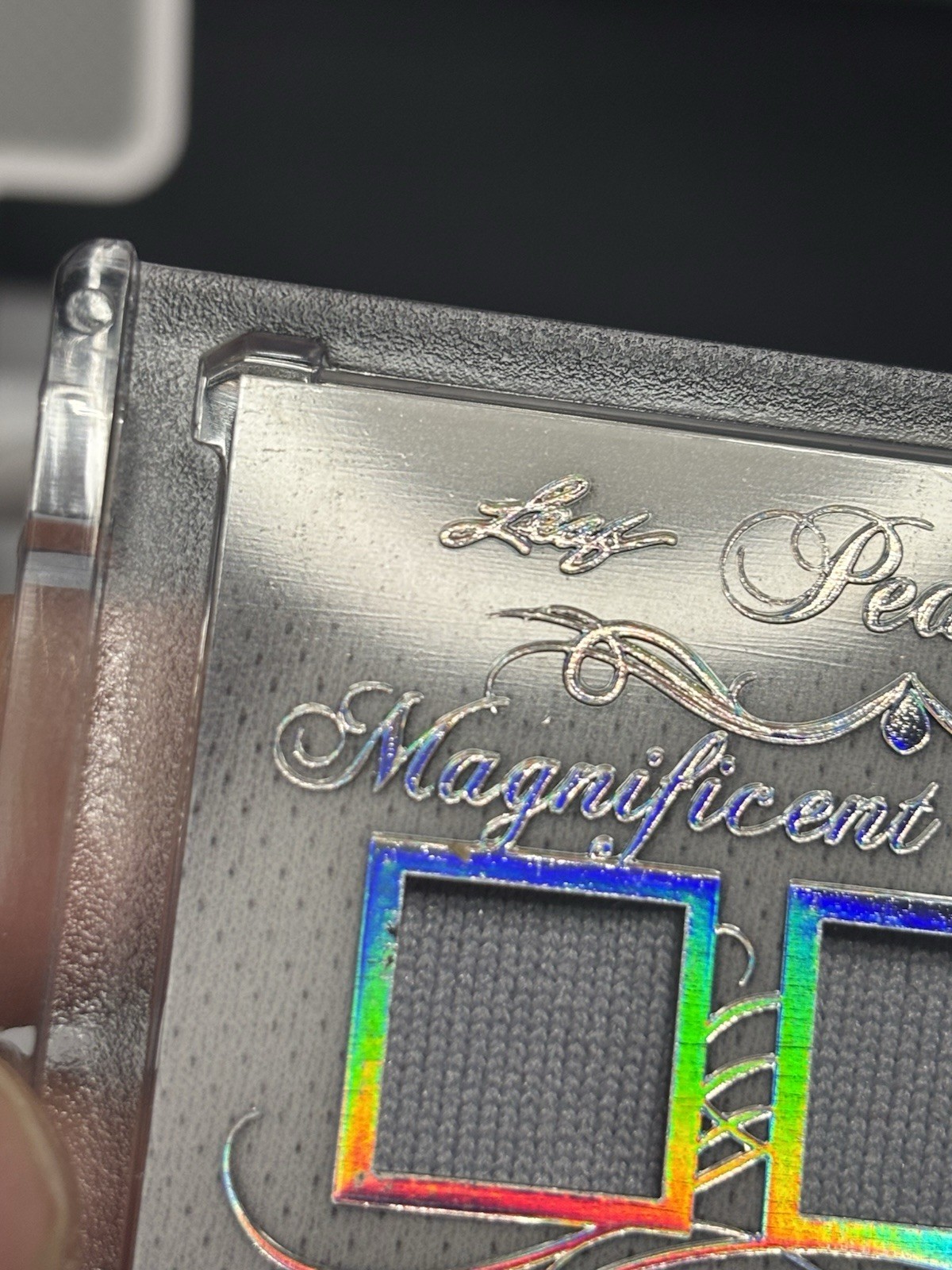 2019 Leaf Pearl Magnificent Materials Frank Robinson Multi Game Worn /9 view 4