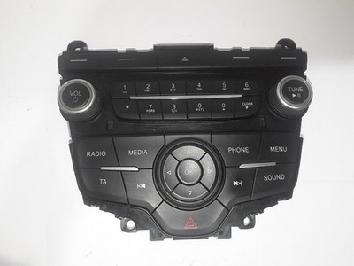 F1ET18K811BD audio system FORD FOCUS III TURNIER 1.0 ECOBOOST 2010 1372225