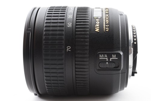 [NEUWERTIG] Nikon AF-S DX Zoom Nikkor 18-70mm f/3.5-4.5 G IF ED ASPH mit Haube & Tasche - Bild 20 von 23