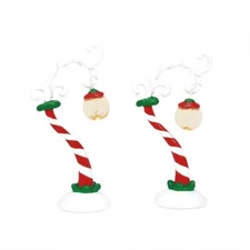 Dept 56 GRINCH STREET LIGHTS SET OF 2 Grinch Village 6014705 BRAND NEW 2024