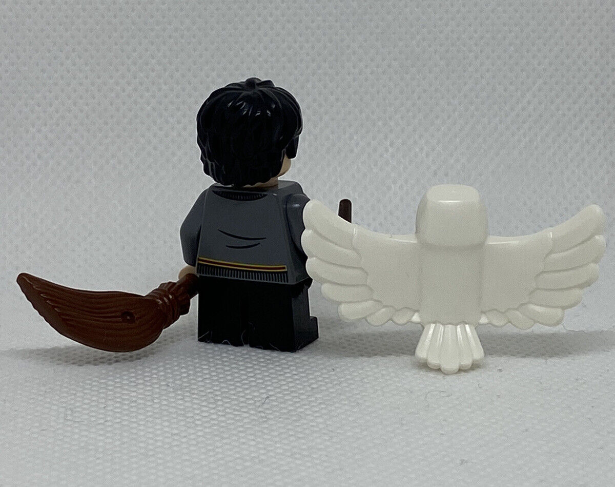 LEGO Harry Potter Minifigure Animal : Hibou blanc avec Hedwige à bec noir 