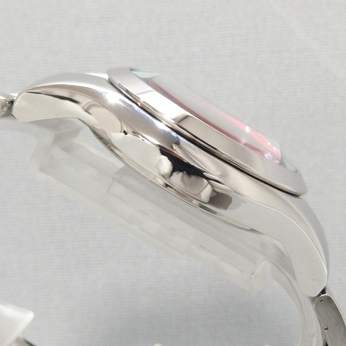 Citizen x Hello Kitty Chronograph Silver Red Watch Limited Of 2000 With Box - Picture 5 of 24