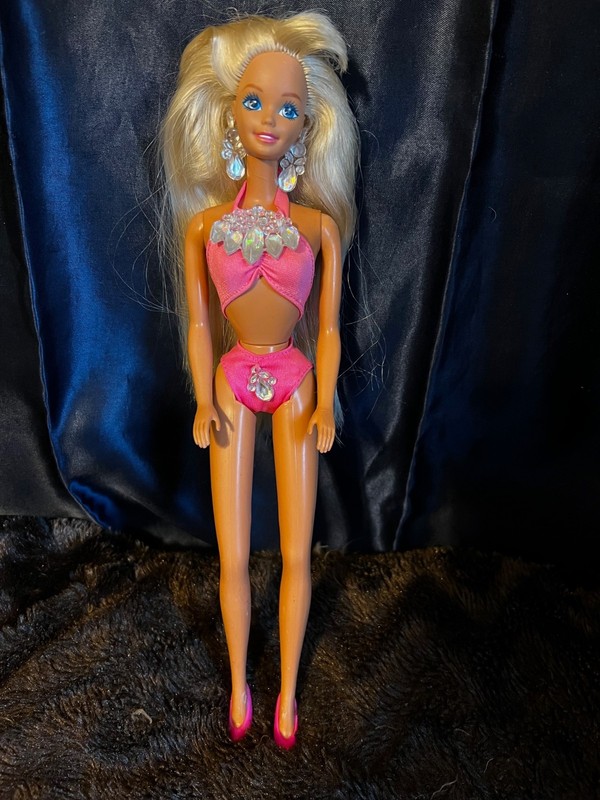 Vintage 1993 Sun Jewel Barbie Pink Bikini, jeweled earrings & shoes #10953
