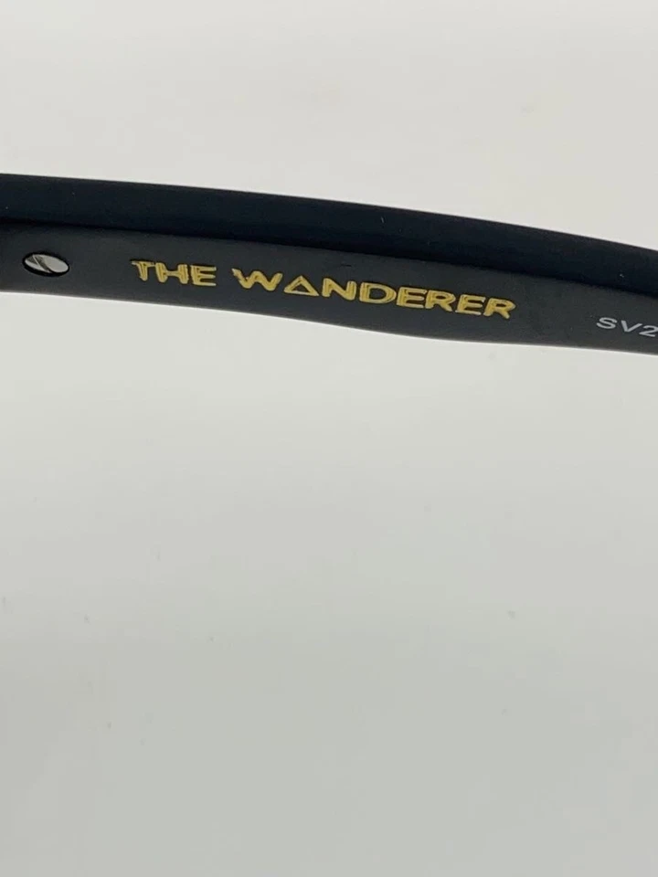 Gafas de sol SABRE Wellington de plástico para hombre en negro y gris Foto 4 de 4