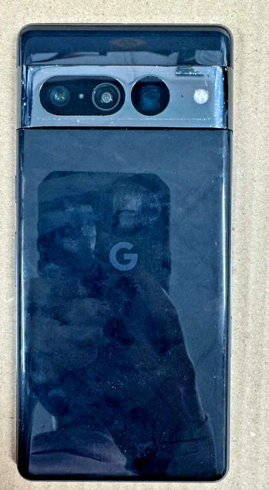 Google Pixel 7 Pro · 256GB, photo 1 of 3