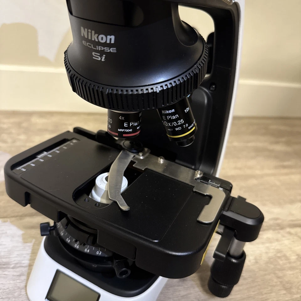 Nikon Eclipse Si missing charger - Image 4 of 4