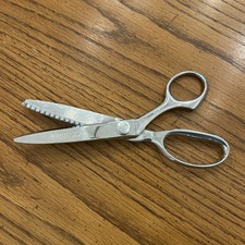 Vintage WISS Pinking Shears, Zig Zag Scissors, Heavy Duty