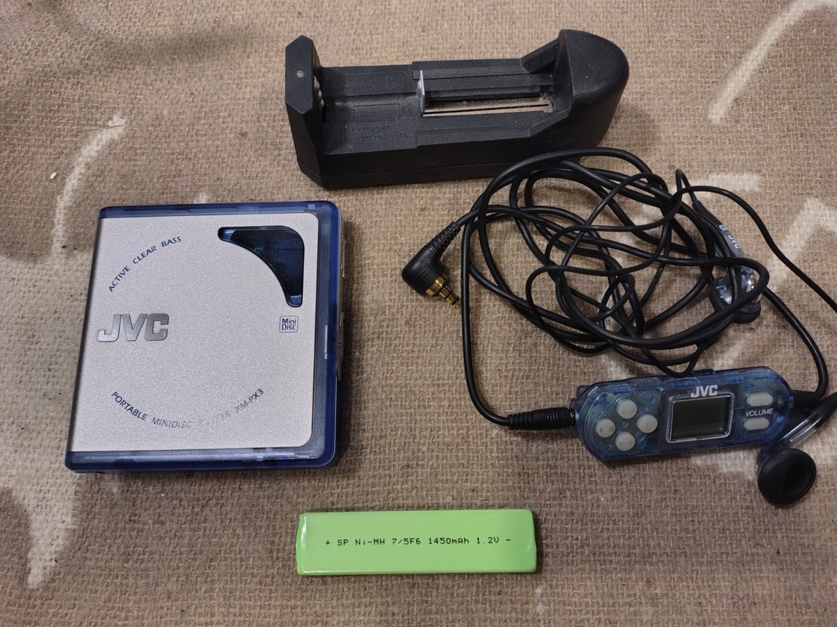 JVC XM-PX3BU MiniDisk Headphone Player - Silver Fully Working