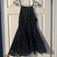 Windsor Womens Dress M. Black Lace Lined Formal