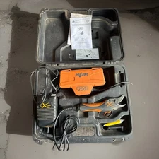 Professional Pellenc Lithium Ion 200 Electric Pruning Shears Complete Kit & Case