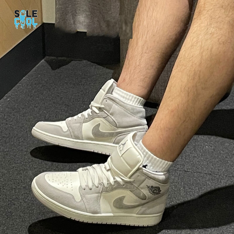 Nike Air Jordan 1 AJ1 Mid SE 'Smoke Grey' White Grey Men's Shoes