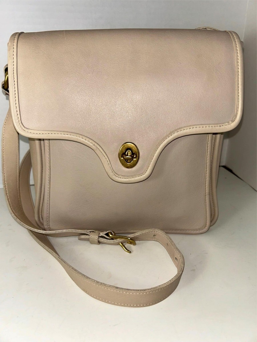Vintage Coach Full Glove Tanned Leather Shelton Bag In Bone