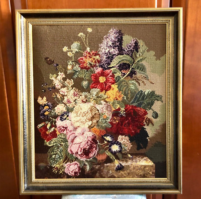 große Gobelinbild Hochwertige Handstickerei Blumen Holzrahmen 67,5x 60 cm.