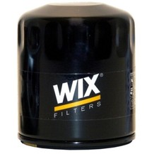 Wix Engine Oil Filter for 2008 Dodge Grand Caravan 3.8L V6 GAS OHV
