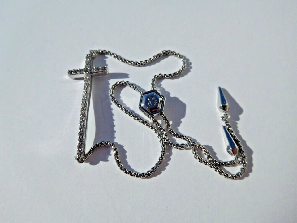 Pulsera Cruz Swarovski Firmada Chapada en Rodio Ajustable a 8" B179 Foto 2 de 2