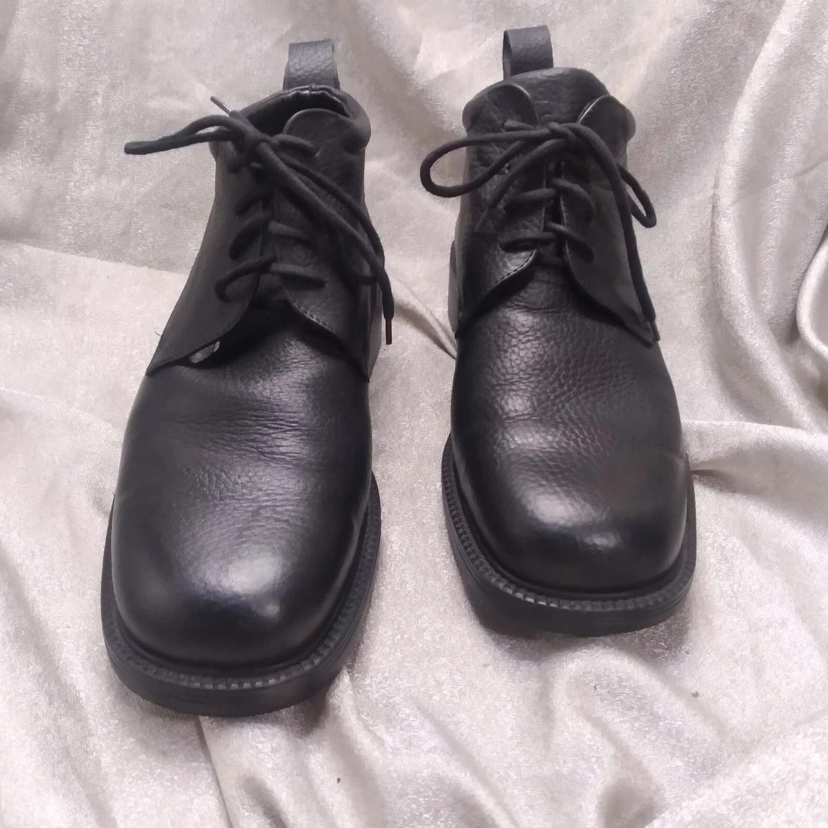 Walking Co Black Pebbled Leather Chukka Ankle lace up Boots Men s