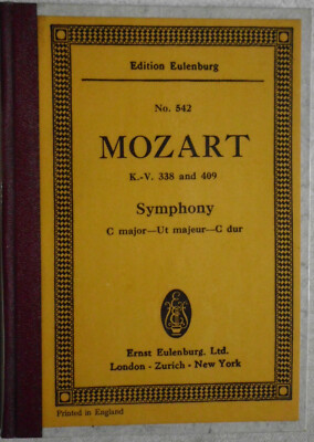 Noten: Mozart, No. 542 - KV. 338 and 409. Symphony C major-Ut mejeur - C dur. D
