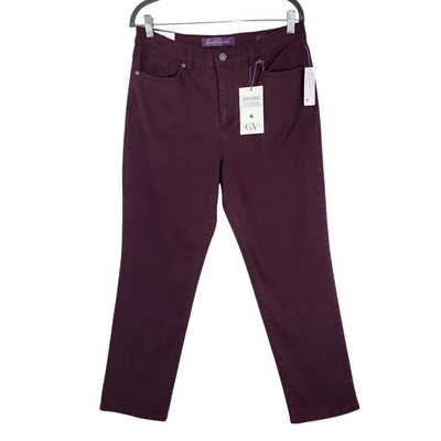 Gloria Vanderbilt Burgundy Tapered Leg Jeans NWT Size 12 Petite Slimming Jeans