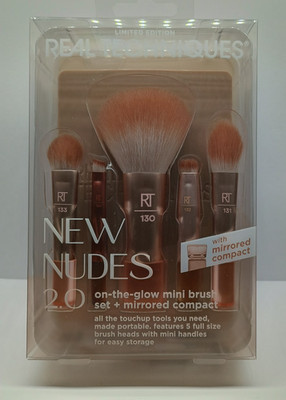 Real Techniques New Nudes 2.0 Full Size Brush Heads with Mini Handles Set (1)