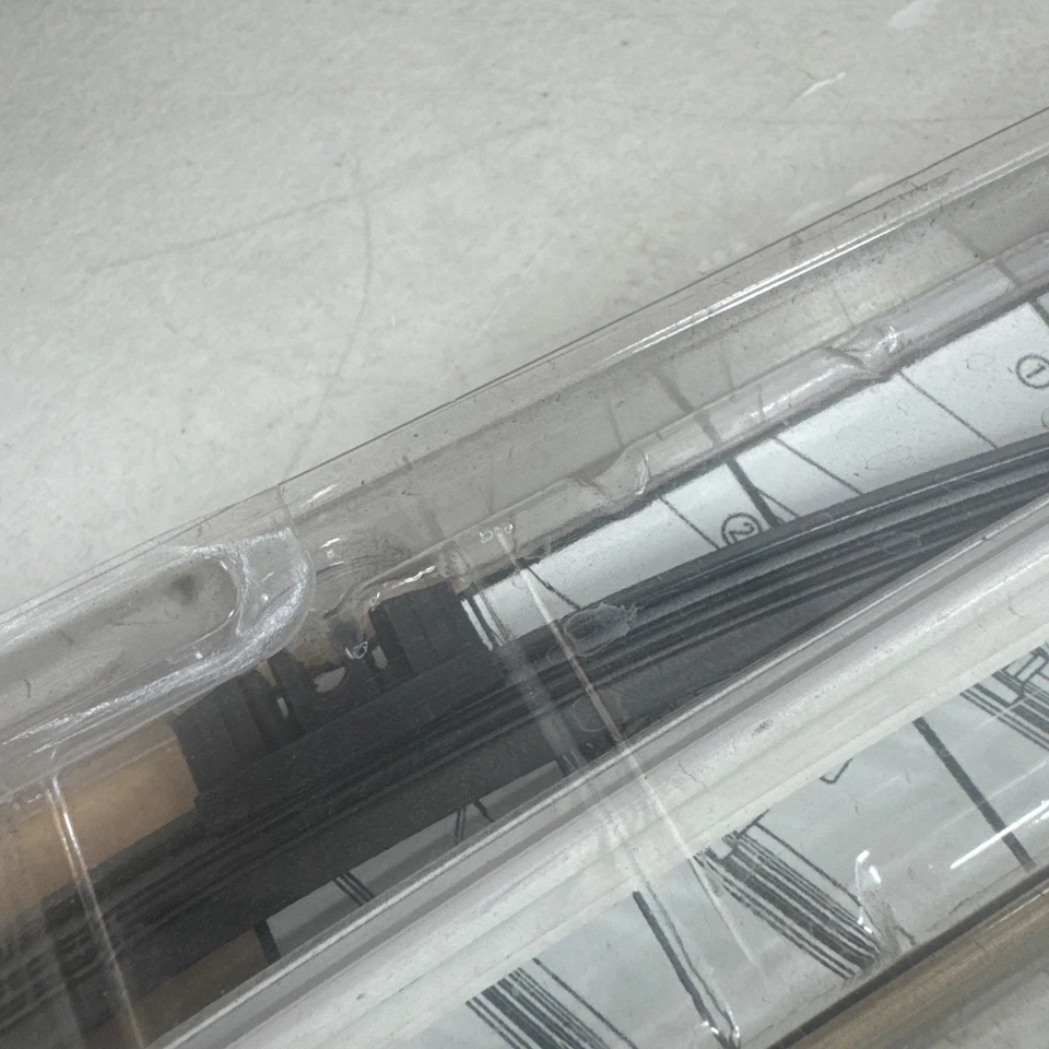 Limpiaparabrisas trasero Champion CH13G-R 4 cuchillas Foto 4 de 4