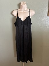 Pre-Owned - Vanity Fair Nightgown Negligee - Black - 40 L