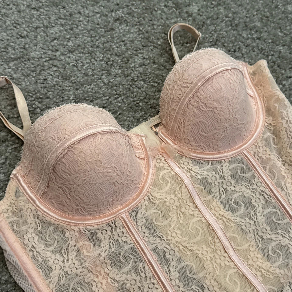 Ambrielle Bra Corset Top Light Pink Lace Y2K VTG Size Medium - Image 2 of 4
