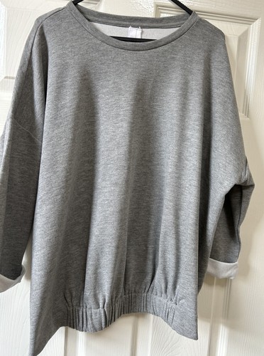 Marla Wynne Wynne Lounge Freizeit Top NEU Gr. Small meliert grau