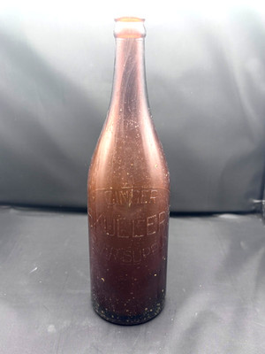 Vintage Rare South Africa Skuller's Ginger Beer Supply Bottle