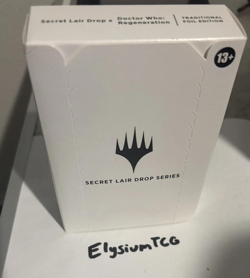 Magic The Gathering Secret Lair x Doctor Who: Regeneration Tradicional Edición Lámina Sellada Foto 2 de 3