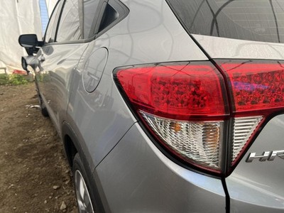 Used Left Tail Light Assembly fits: 2020 Honda Hr-v quarter mounted Left Grade A