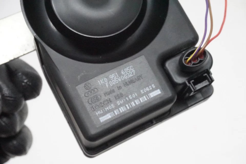 AUDI A4 A5 A6 A7 Q5 VW JETTA GOLF MK5 MK6 ALARMA DE SEGURIDAD SIRENA ALTAVOZ BOCINA OEM Foto 4 de 4