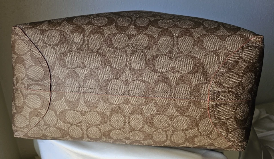 Coach Reversible Leather City Tote in Coral and Signature Khaki Logo (Beige/Tan) - Image 4 of 4