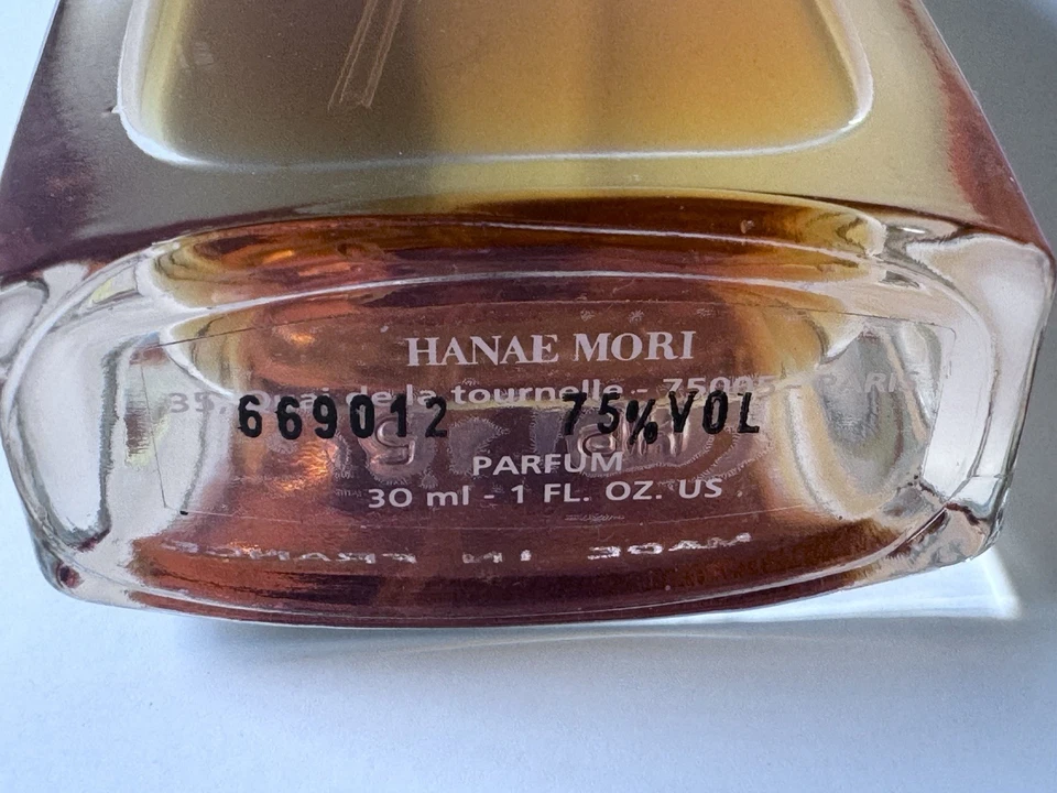 HANAE MORI BLUE BUTTERFLY 1,0 жидкой унции / 30 мл парфюмерный спрей новый, как показано - Изображение 2 из 3