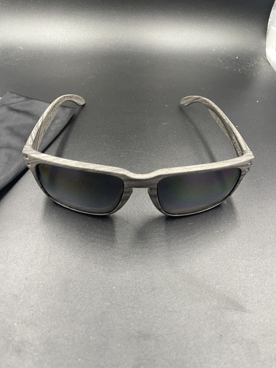 Oakley Holbrook Woodgrain w/Prizm Black Polarized Lenses | eBay Oakley Holbrook Woodgrain w/Prizm Black Polarized Lenses | eBay