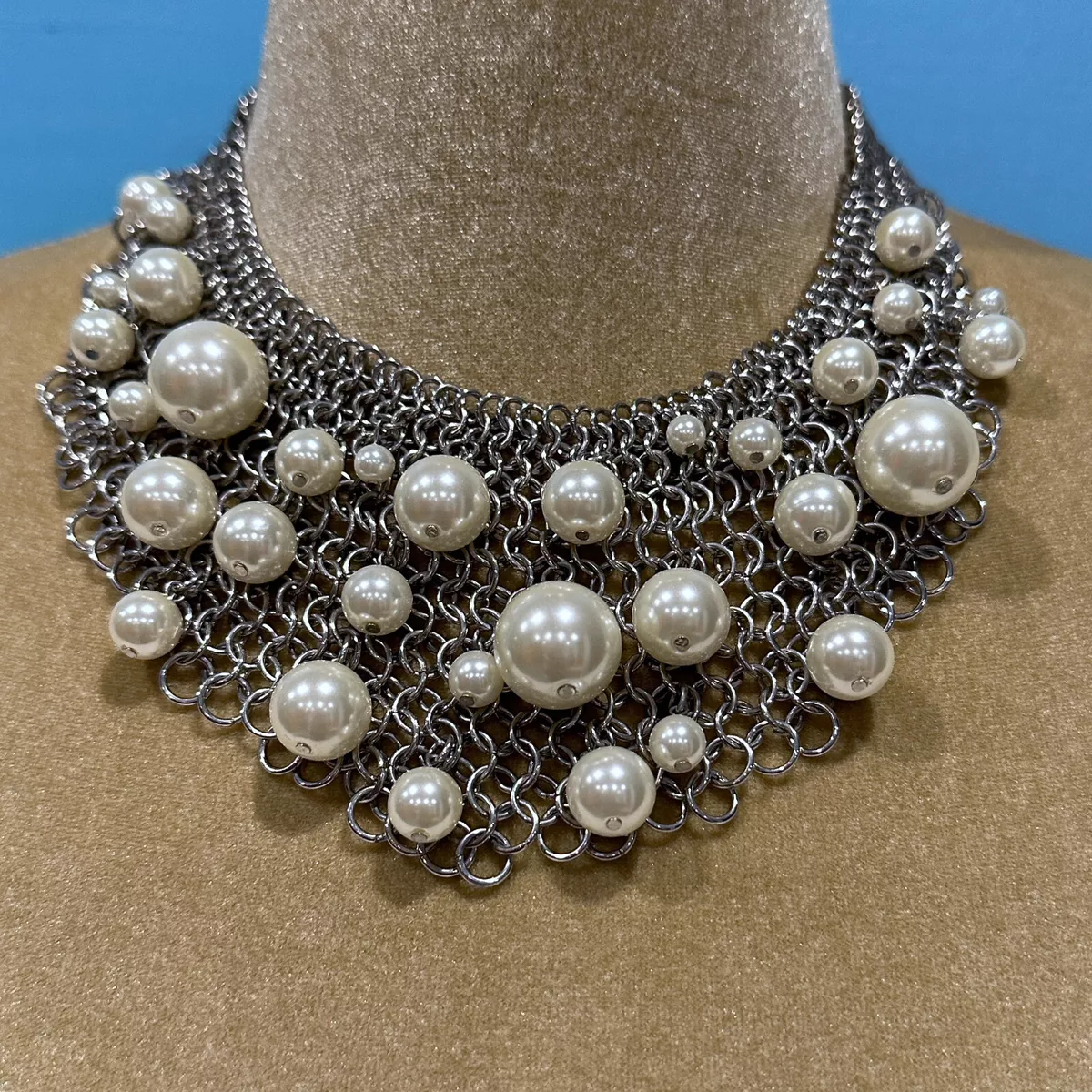 Sexy RJ Graziano 15 17in Silvertone Mesh Faux Pearl Bib Collar Choker Necklace