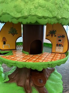 family tree house toy