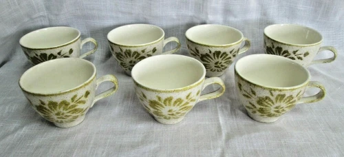 Lot of 7 Red Wing Pottery Damask pattern Flat Tea / Coffee Cups