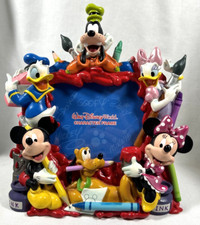 WDW CHARACTER PICTURE FRAME 3D MICKEY MINNIE DONALD DAISY PLUTO GOOFY PAINTING