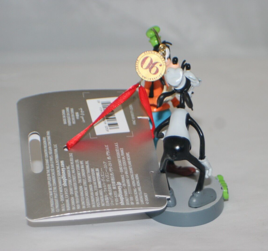 Disney Goofy Legacy Sketchbook Ornament 90th Anniversary Limited