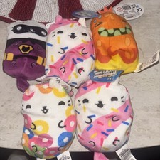 5 Cats Vs Pickles New