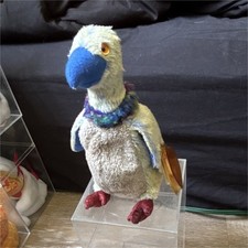 Ty Beanie Baby Buzzy Retired Original Plush Bird with Tag 2000