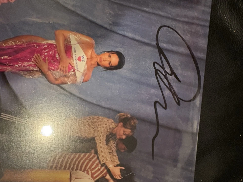 Demi Lovato It's Not That Deep Signed Vinyl (On Cover) Indie Exclusive Ivory LP - Image 3 of 3