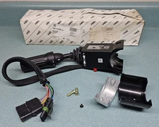 0501 210 681   Transmission Control Gear Selector  For ZF with DW-3 Shifter