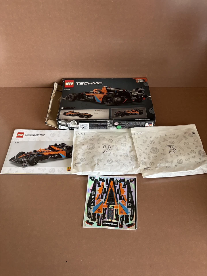 LEGO Technic 42169 NEOM McLaren Formula E Race Car, photo 1 of 5